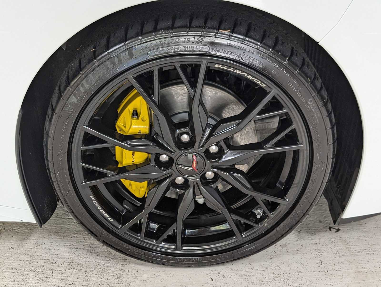 Used 2025 Chevrolet Corvette Stingray Preferred Cpe w/ Battery Protection Package image 9