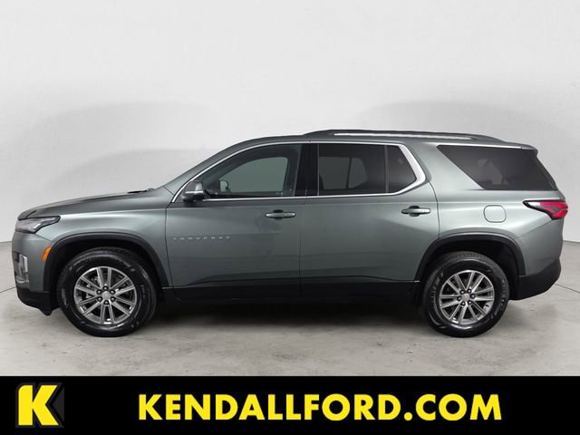 Used 2023 Chevrolet Traverse LT image 2