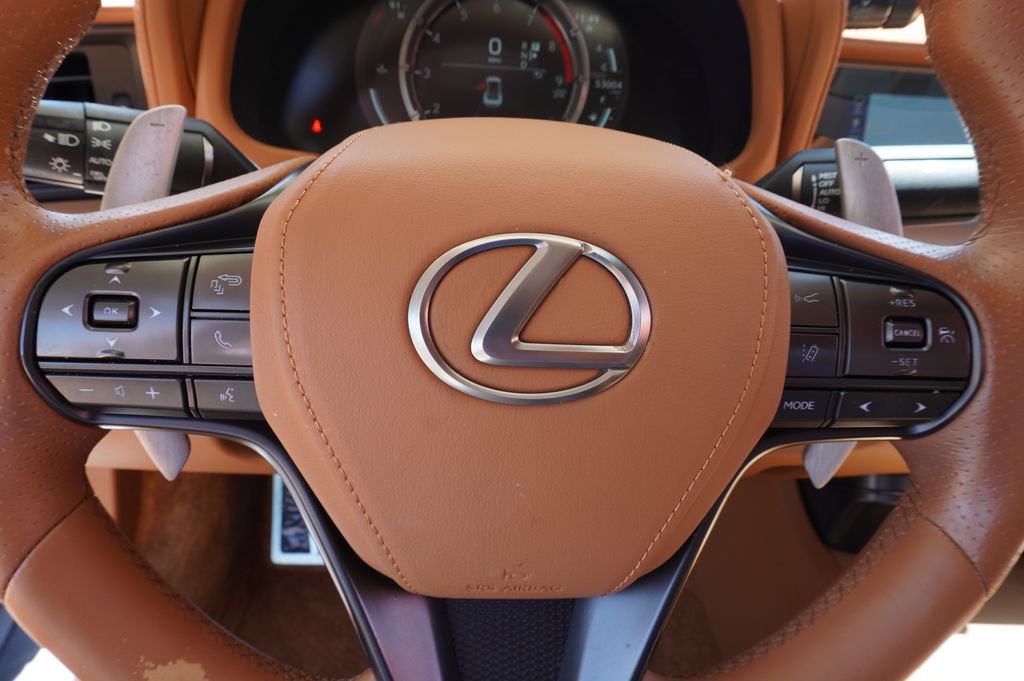 Used 2019 Lexus LC 500 Coupe w/ Performance Package RWD image 17