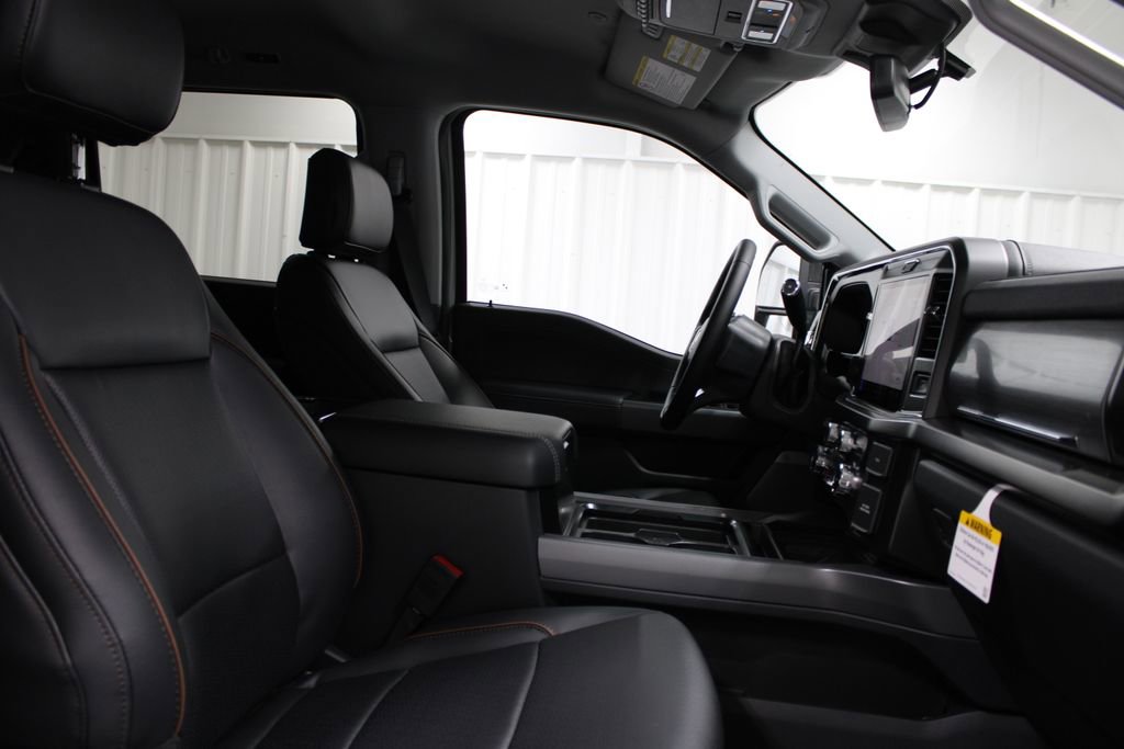 New 2026 Ford F250 Lariat w/ Black Appearance Package image 36