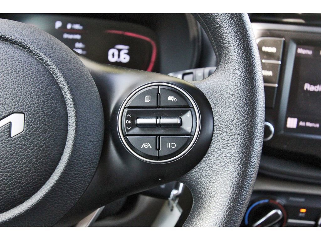 Used 2023 Kia Soul LX w/ LX Technology Package image 19