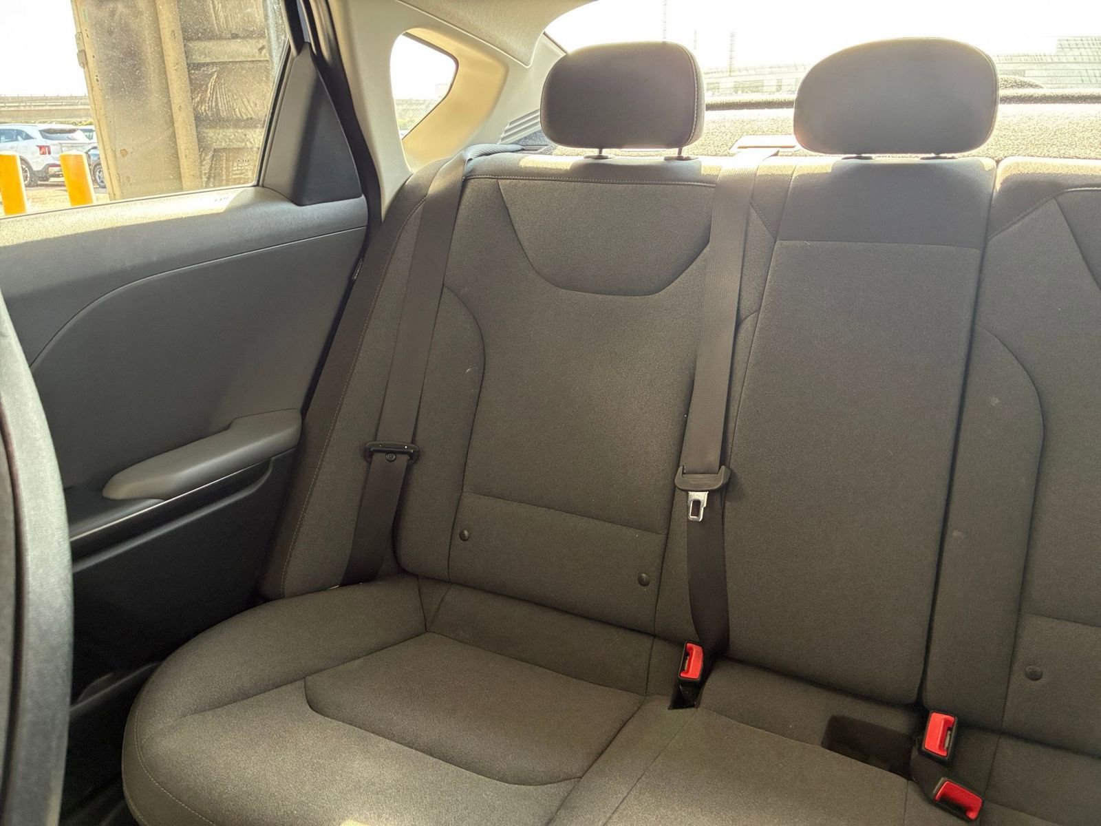 Used 2025 Kia K4 LXS image 38