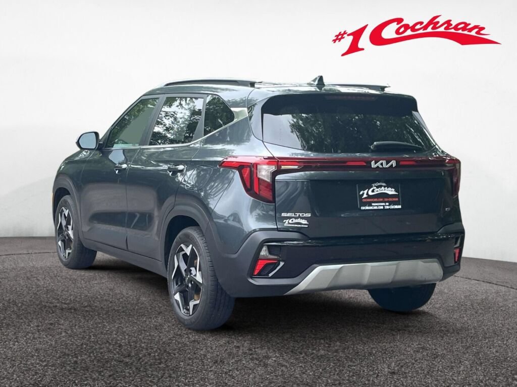 Used 2024 Kia Seltos EX AWD/4WD image 9