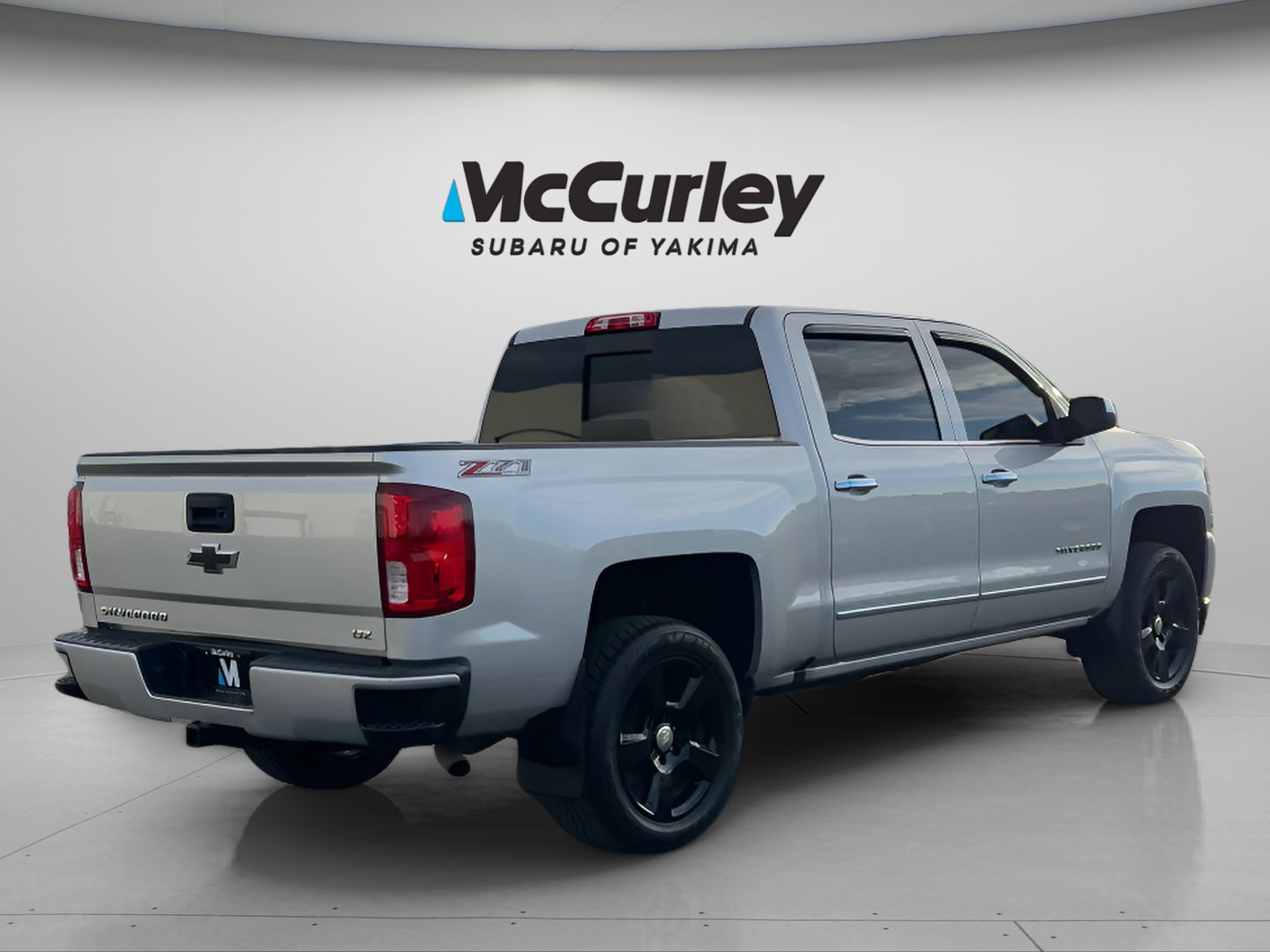 Used 2017 Chevrolet Silverado 1500 LTZ Z71 image 5