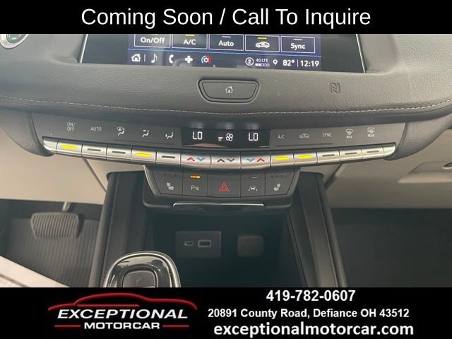 Used 2021 Cadillac XT4 Premium Luxury w/ Cold Weather Package AWD/4WD image 41
