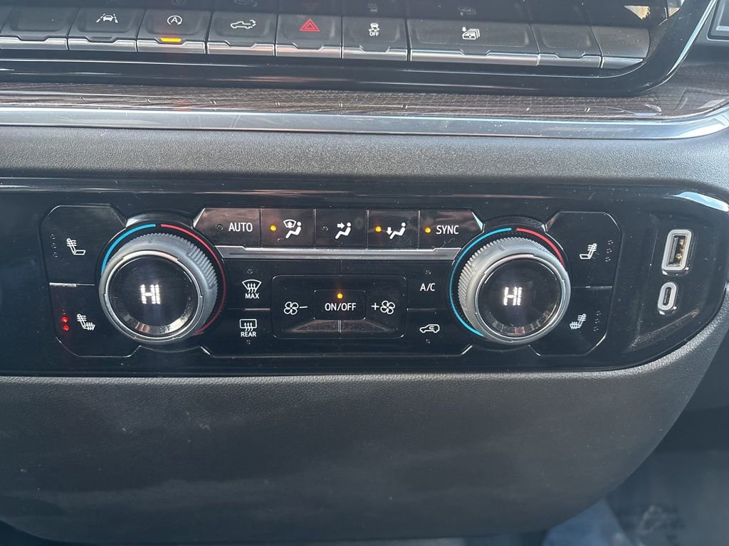 Used 2024 Chevrolet Silverado 1500 LT image 28