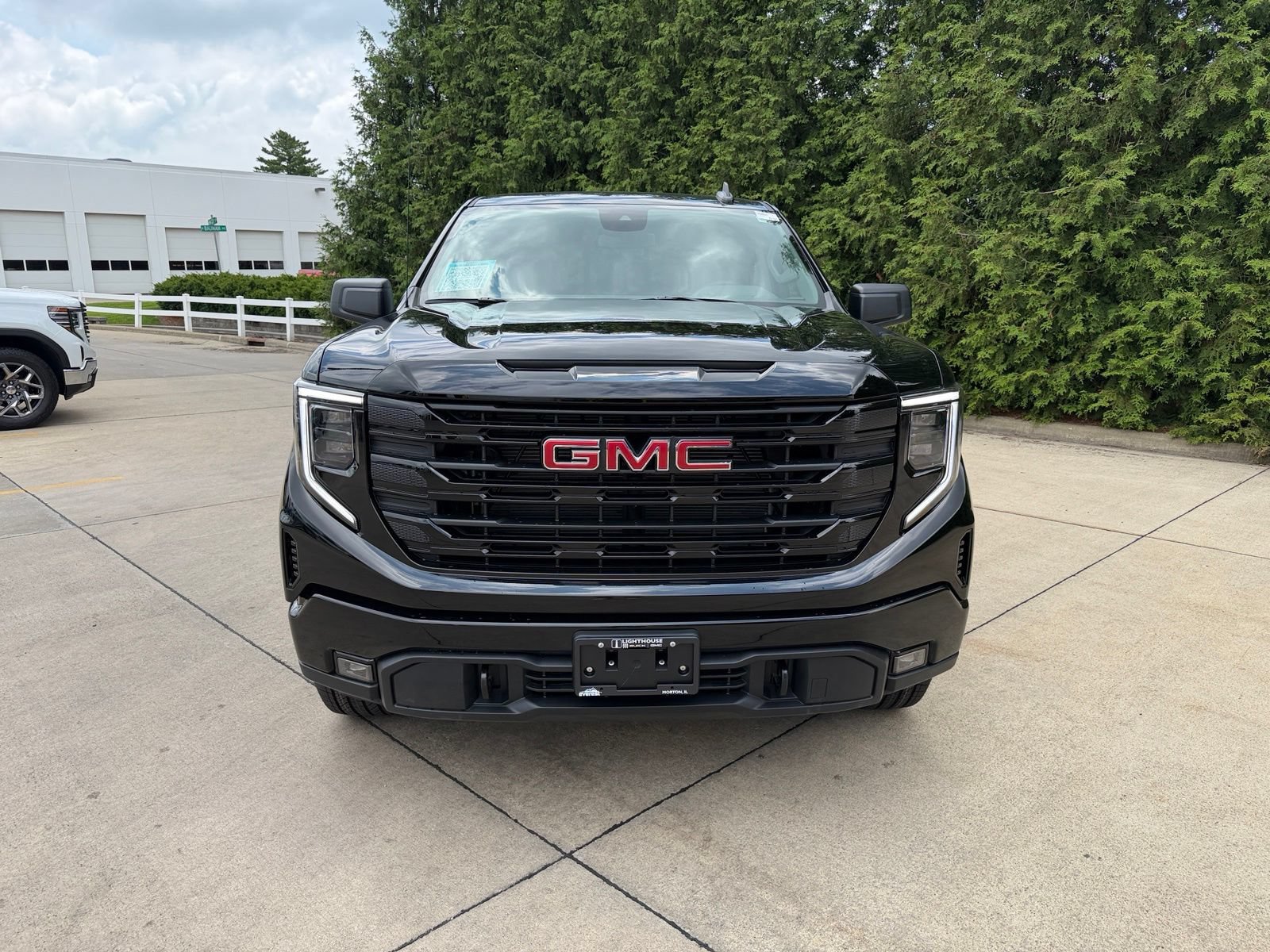 New 2026 GMC Sierra 1500 Elevation w/ Preferred Package AWD/4WD image 6