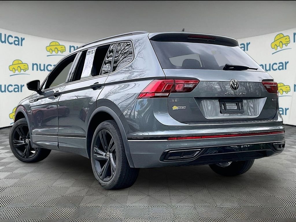 Used 2023 Volkswagen Tiguan SE R-Line AWD/4WD image 4