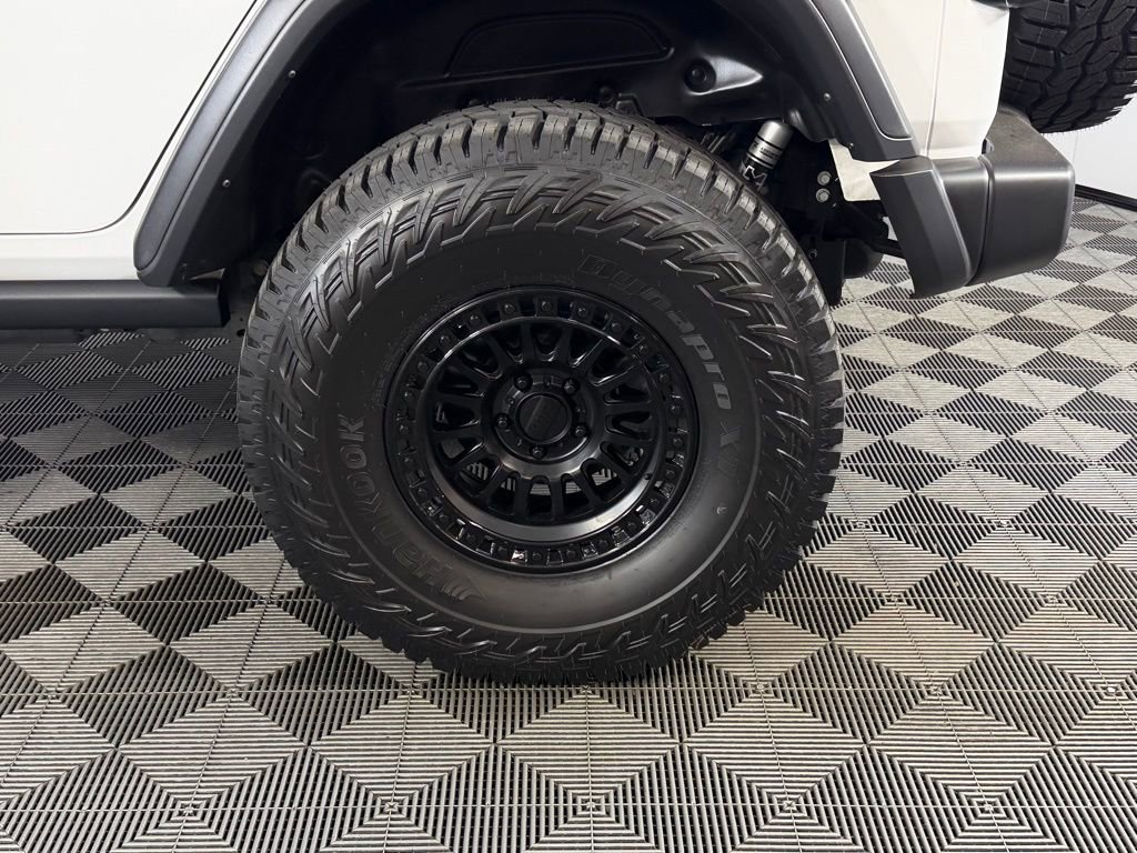 Used 2023 Jeep Wrangler Unlimited Rubicon image 37