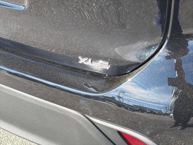 Certified 2025 Toyota Highlander XLE FWD image 7