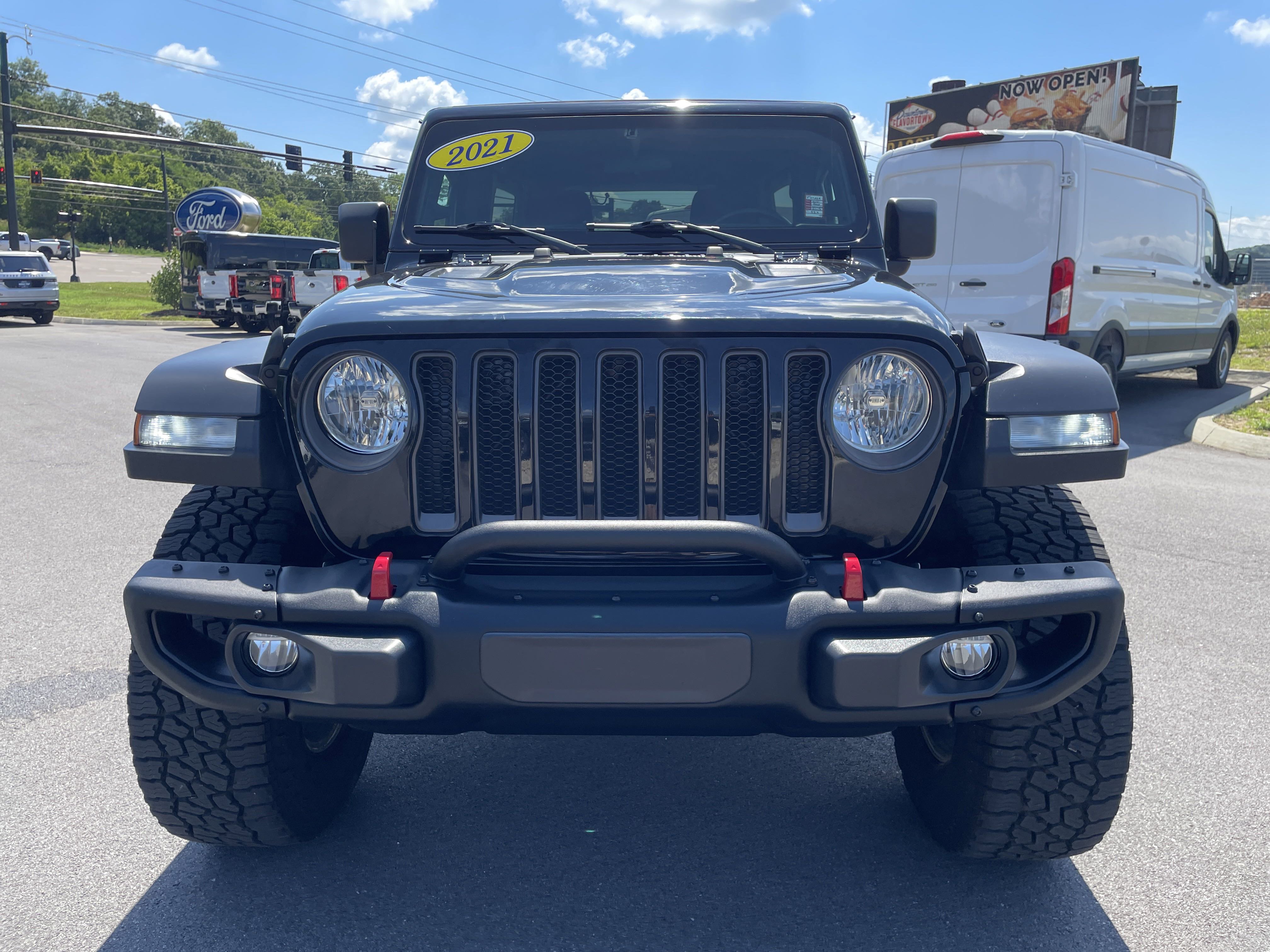 Used 2021 Jeep Wrangler Unlimited Rubicon image 2