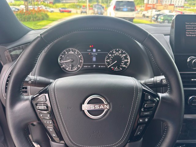 Used 2024 Nissan Armada Platinum w/ Captain's Chairs Package RWD image 24