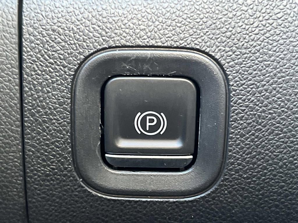 Used 2024 Chevrolet Silverado 1500 W/T w/ WT Value Package image 28