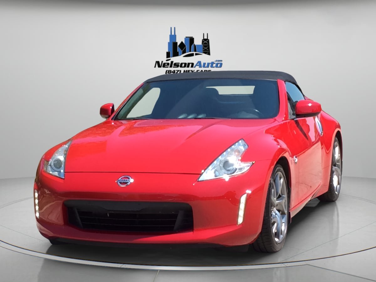 Used 2015 Nissan 370Z Touring Sport RWD image 11