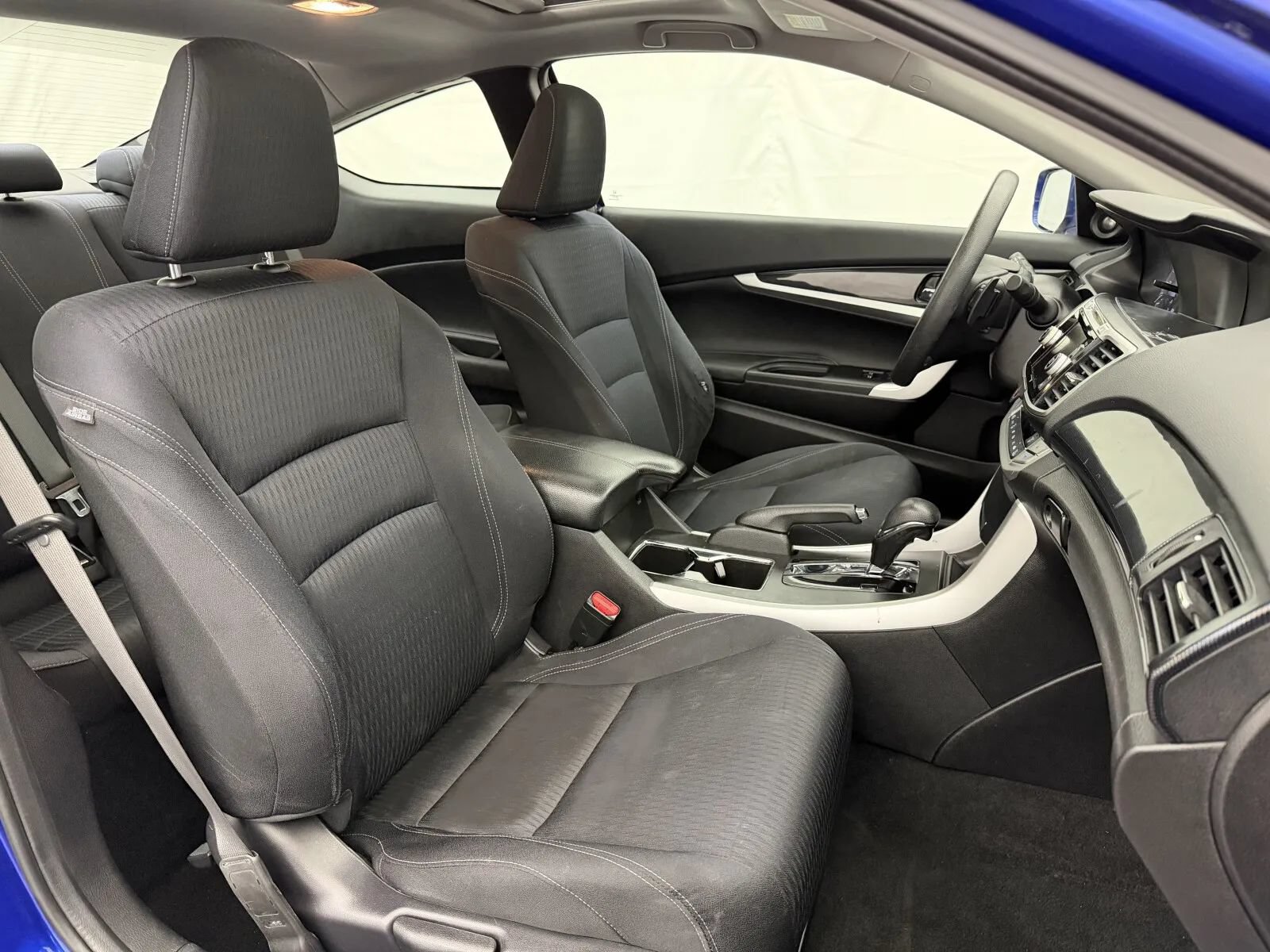Used 2015 Honda Accord EX image 25