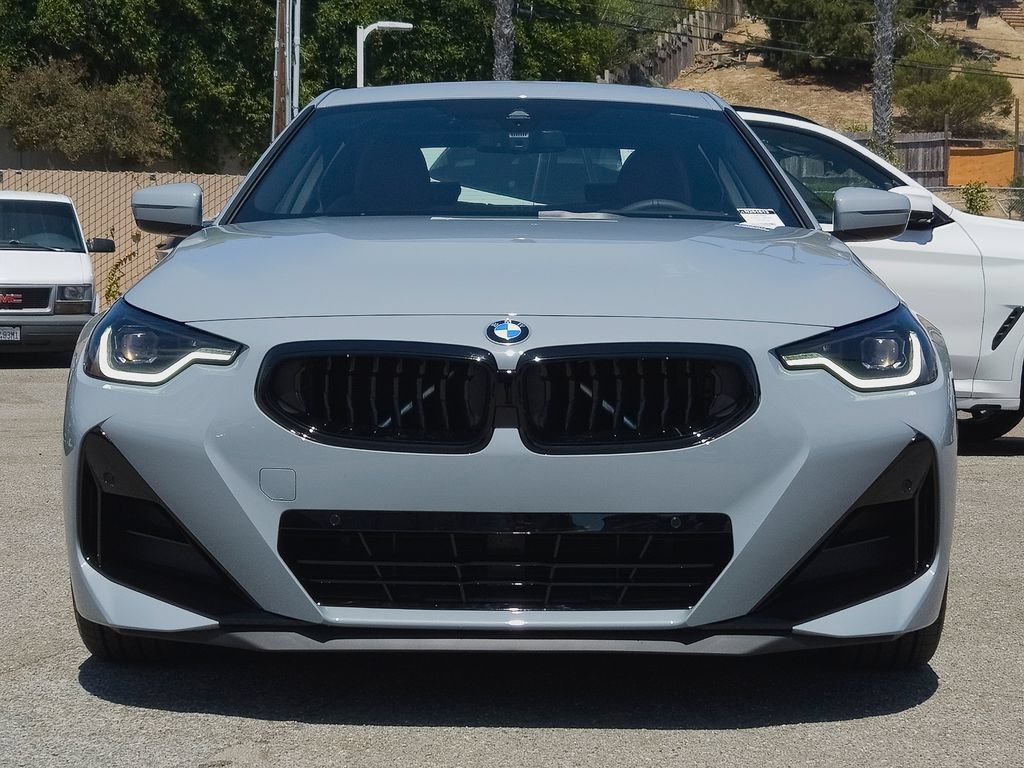 New 2026 BMW 230i Coupe w/ Premium Package RWD image 2