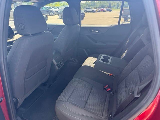 Used 2026 Chevrolet Equinox LT FWD image 10