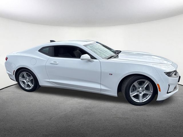 Certified 2024 Chevrolet Camaro LT RWD image 16