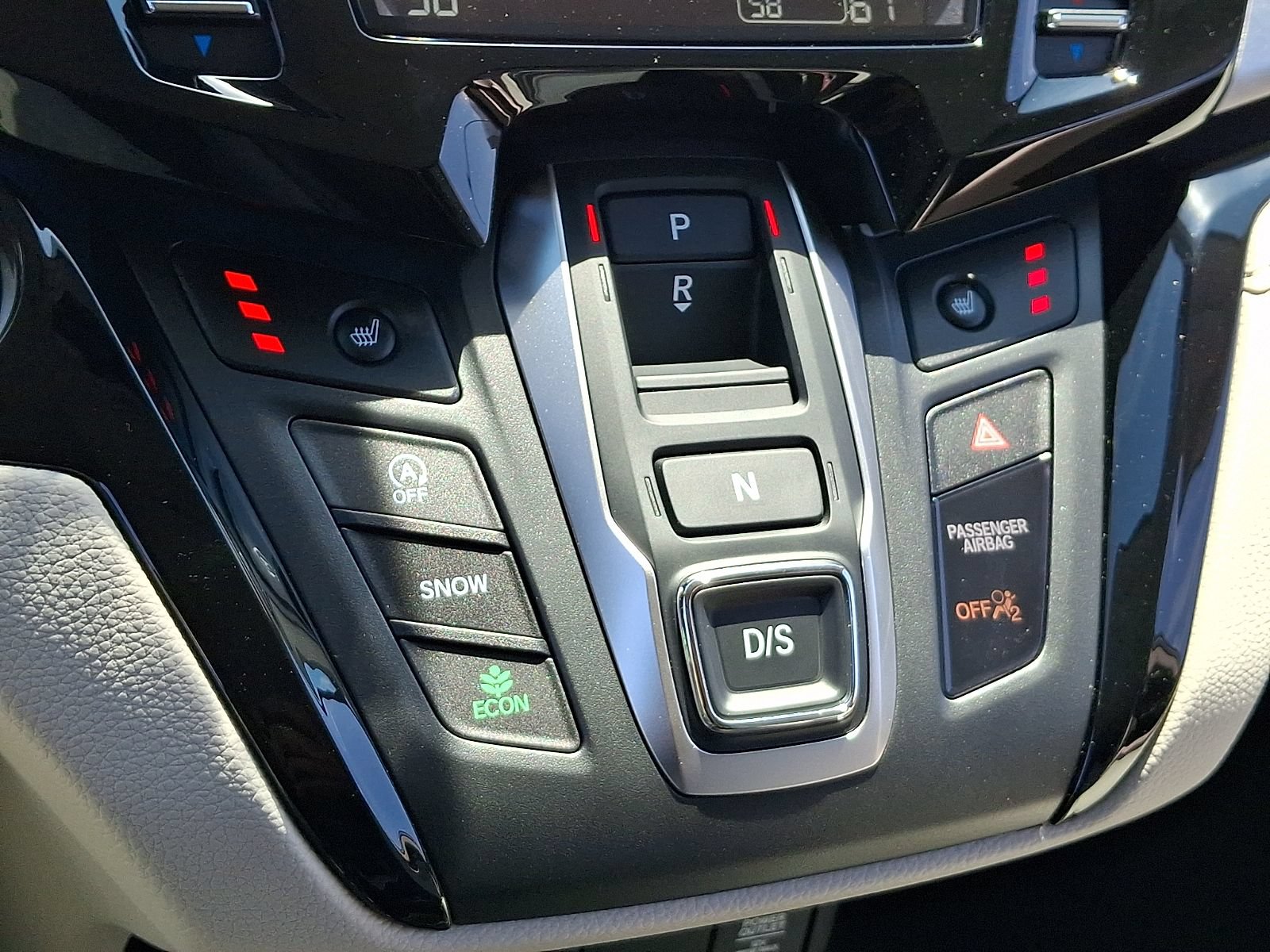 New 2026 Honda Odyssey Touring image 7