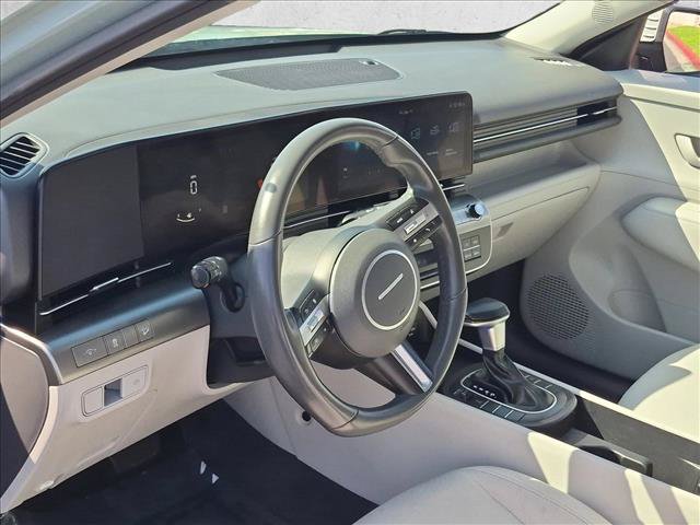 Used 2024 Hyundai Kona SEL AWD/4WD image 10