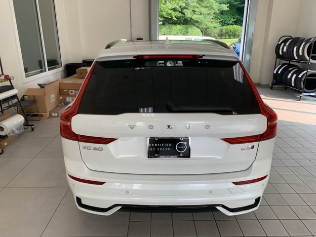 Certified 2024 Volvo XC60 B5 Plus w/ Climate Package image 5