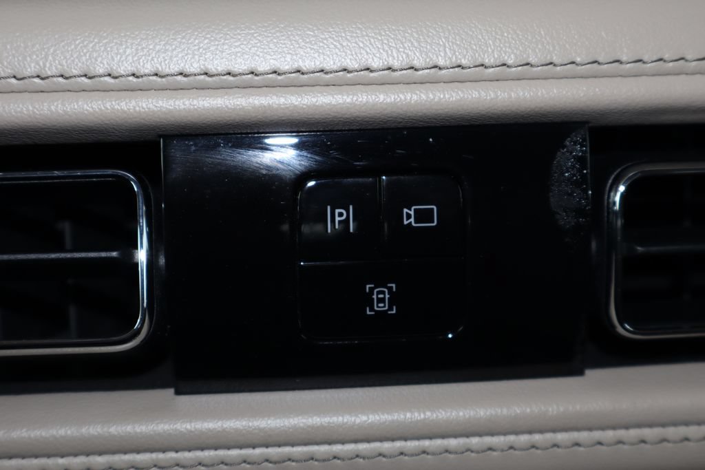 Used 2021 Lincoln Aviator Reserve w/ Equipment Group 201A RWD image 29