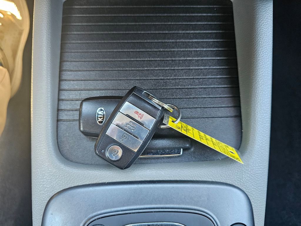 Used 2016 Kia Forte EX w/ EX Premium Package image 21