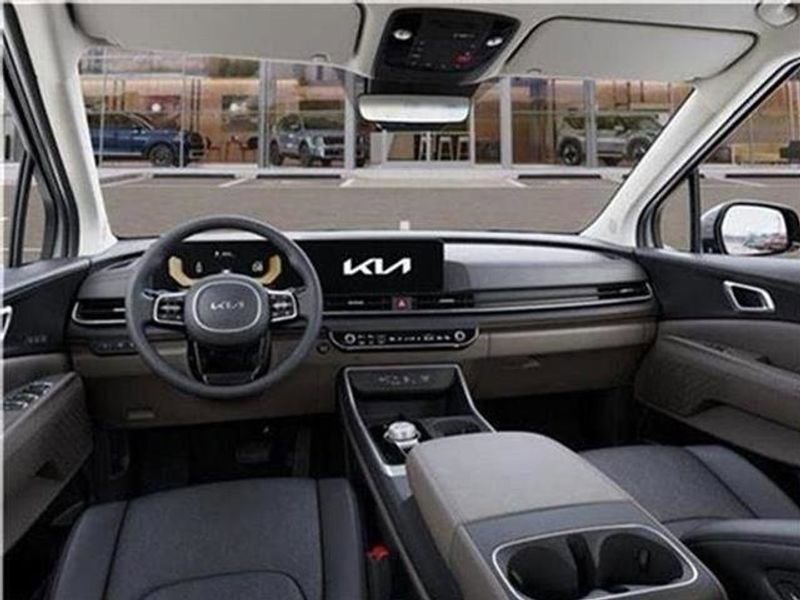 New 2026 Kia Carnival EX image 95