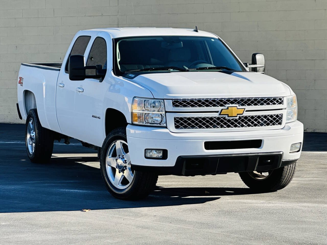 Used 2014 Chevrolet Silverado 2500 LTZ w/ Z71 Appearance Package