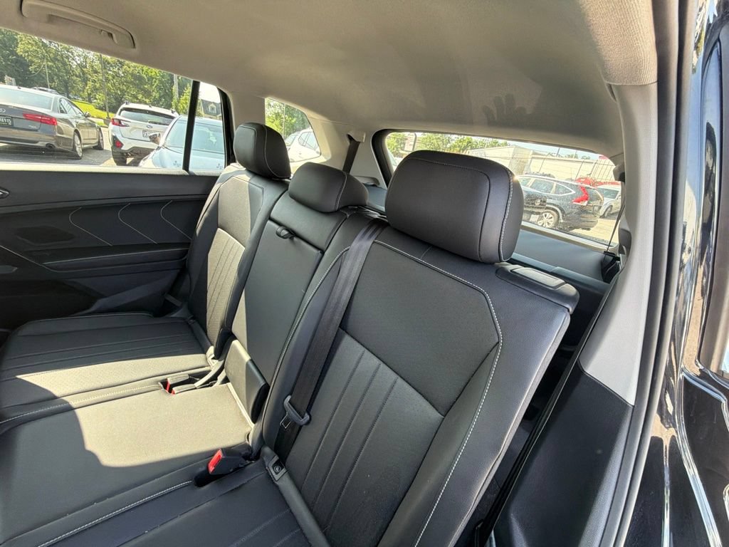 Used 2023 Volkswagen Tiguan SE FWD image 13