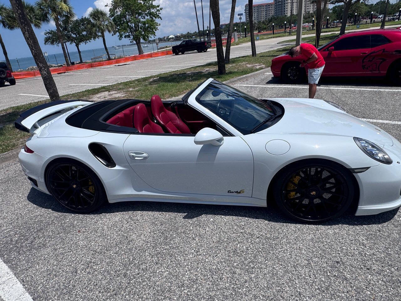 Used 2015 Porsche 911 Turbo S AWD/4WD image 18