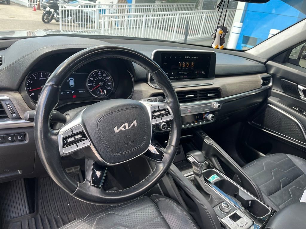 Used 2022 Kia Telluride SX w/ SX Prestige Package AWD/4WD image 12