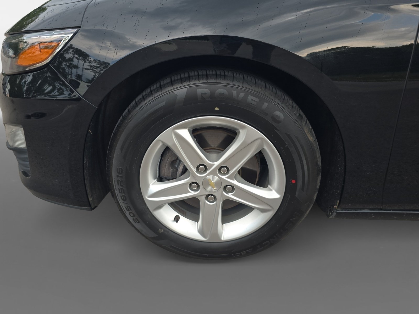Used 2021 Chevrolet Malibu LS FWD image 10