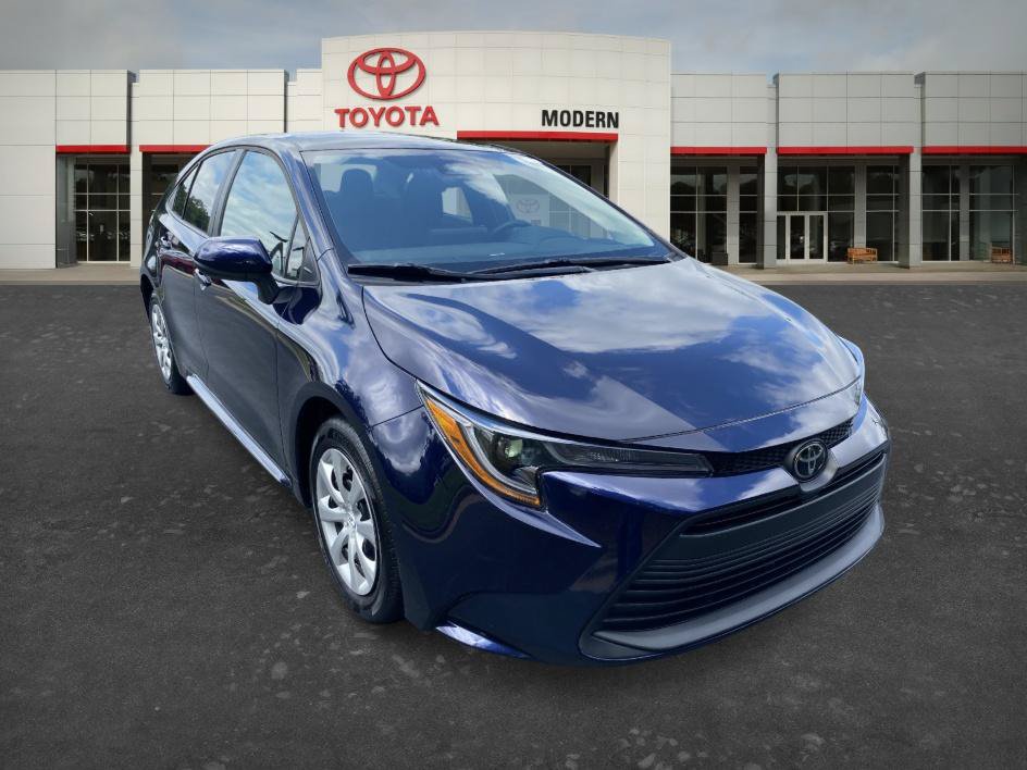 Certified 2024 Toyota Corolla LE FWD image 3