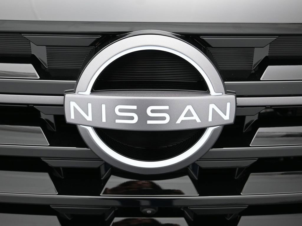 New 2026 Nissan Pathfinder Platinum w/ Cargo Package AWD/4WD image 32