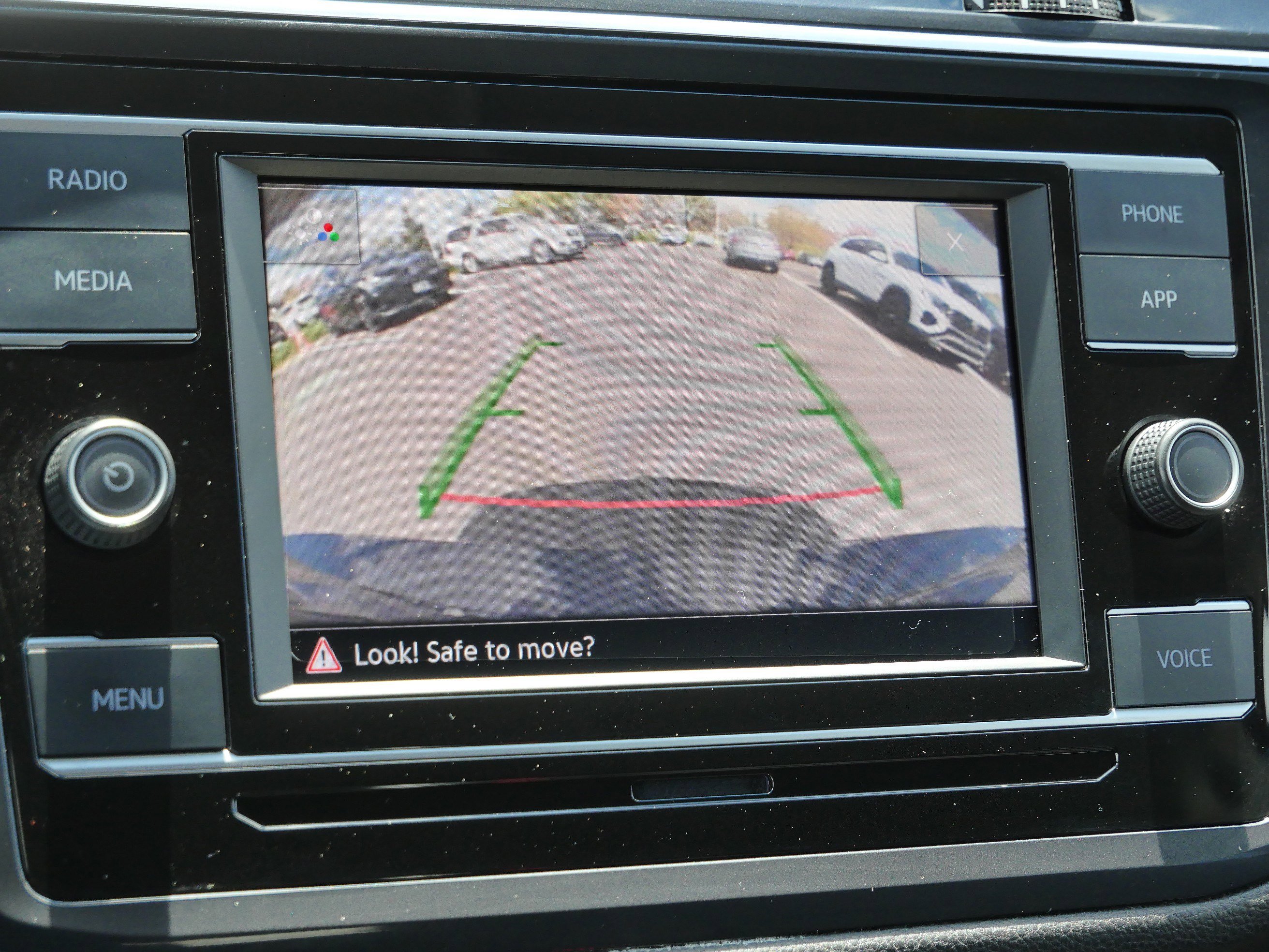 Used 2022 Volkswagen Tiguan S AWD/4WD image 35