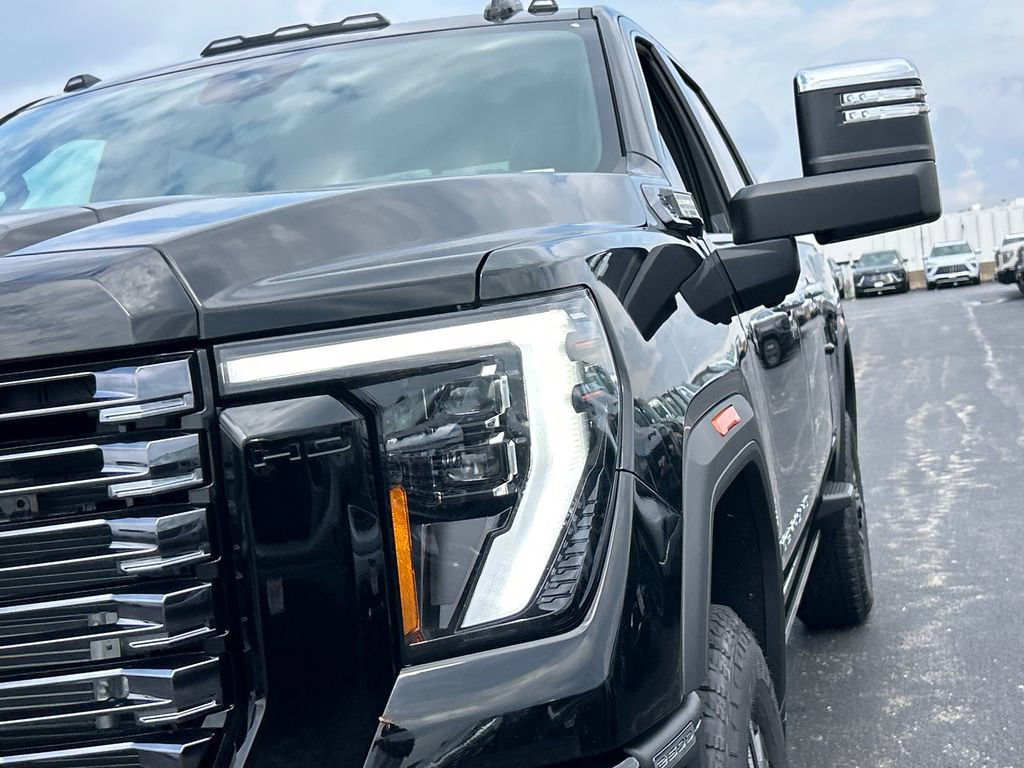 New 2026 GMC Sierra 2500 Denali Ultimate w/ Snow Plow Prep/Camper Package AWD/4WD image 11
