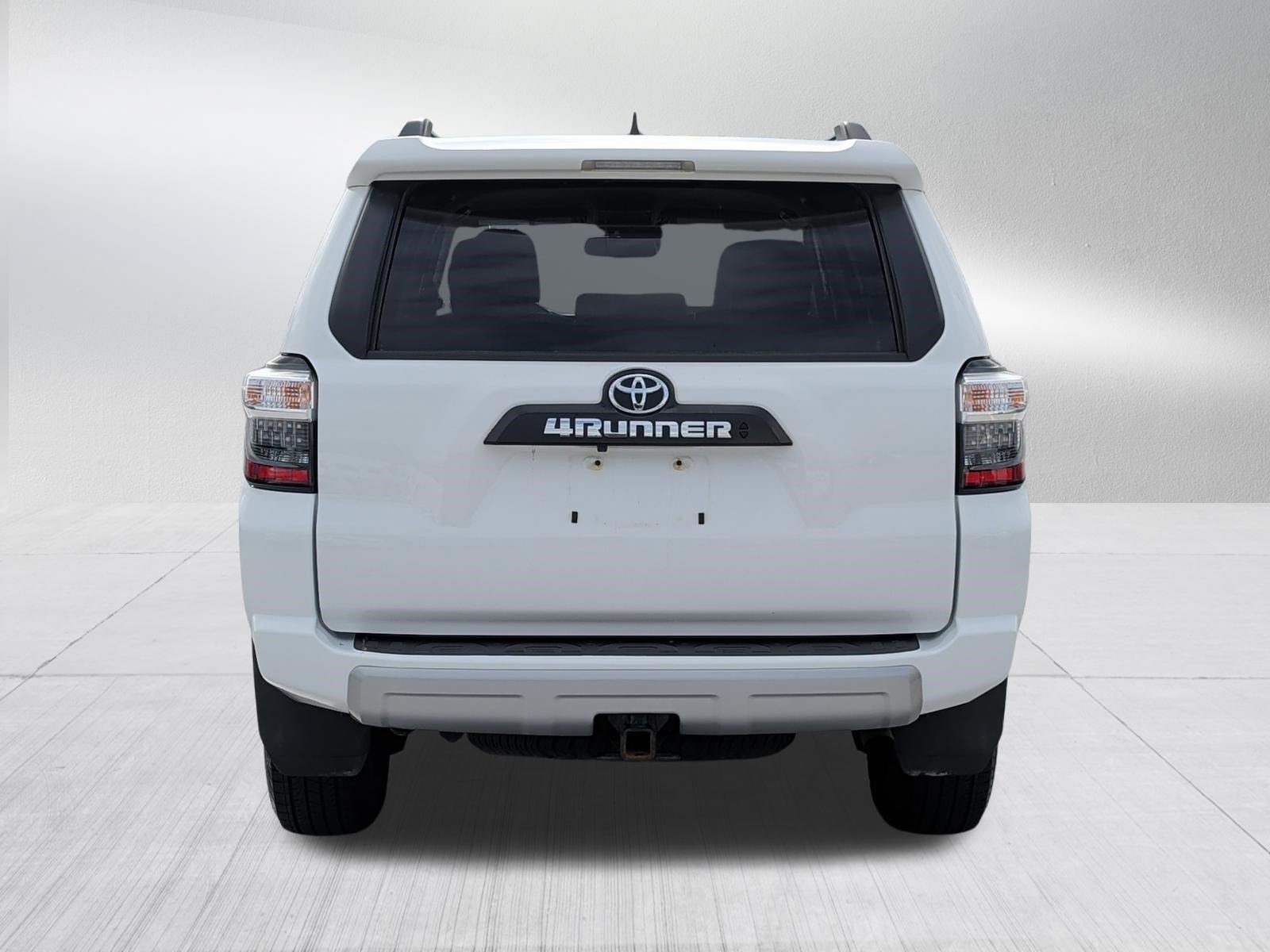 Certified 2020 Toyota 4Runner TRD Off-Road Premium AWD/4WD image 6