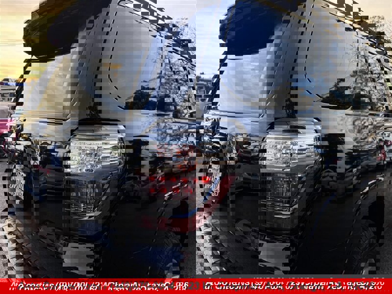 Used 2018 Toyota 4Runner SR5 image 44