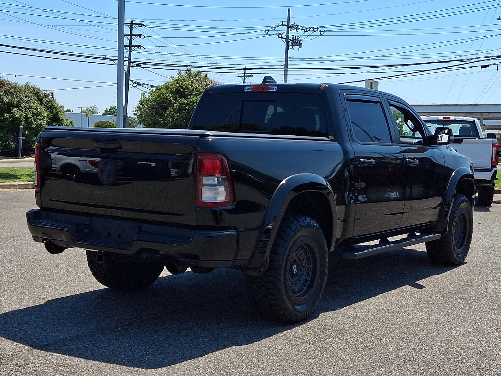 Used 2020 RAM 1500 Big Horn AWD/4WD image 11