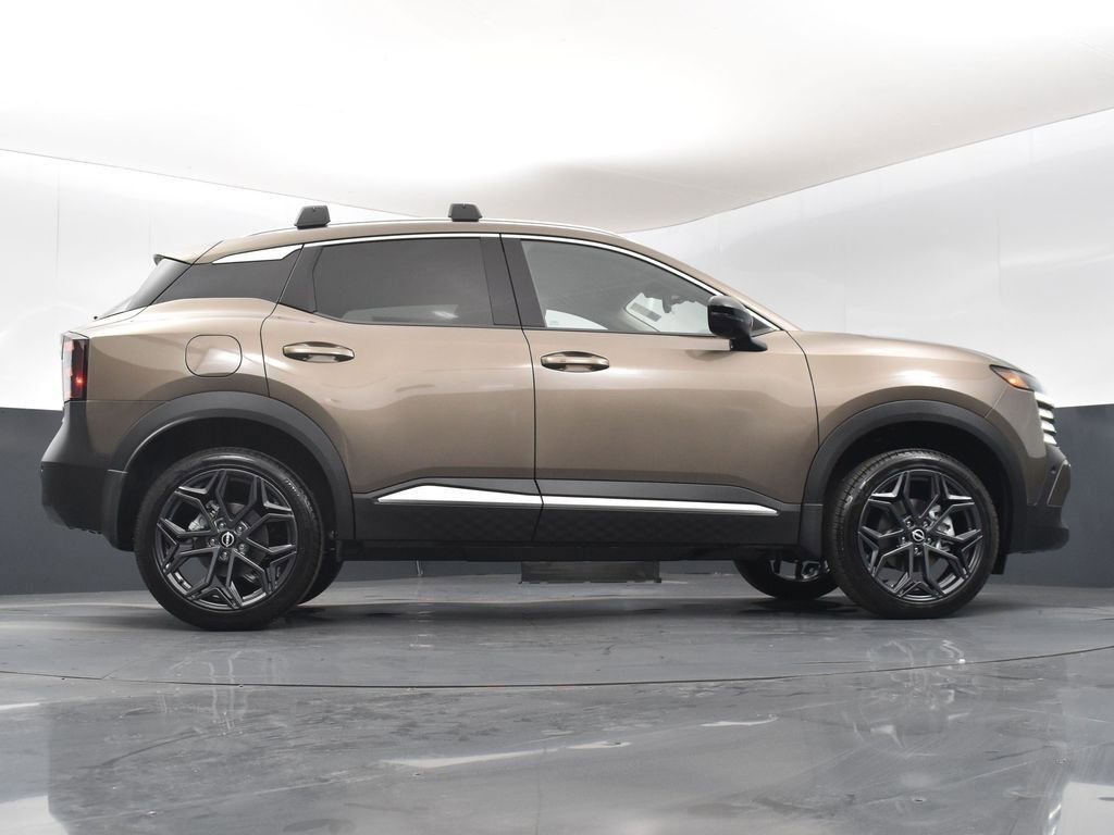 New 2026 Nissan Kicks SR w/ Illumination Package image 43