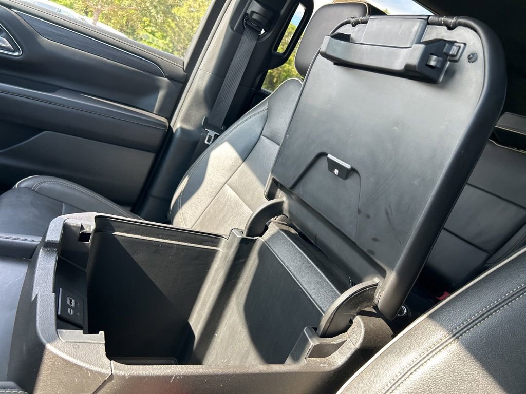 Used 2023 GMC Yukon SLT image 31