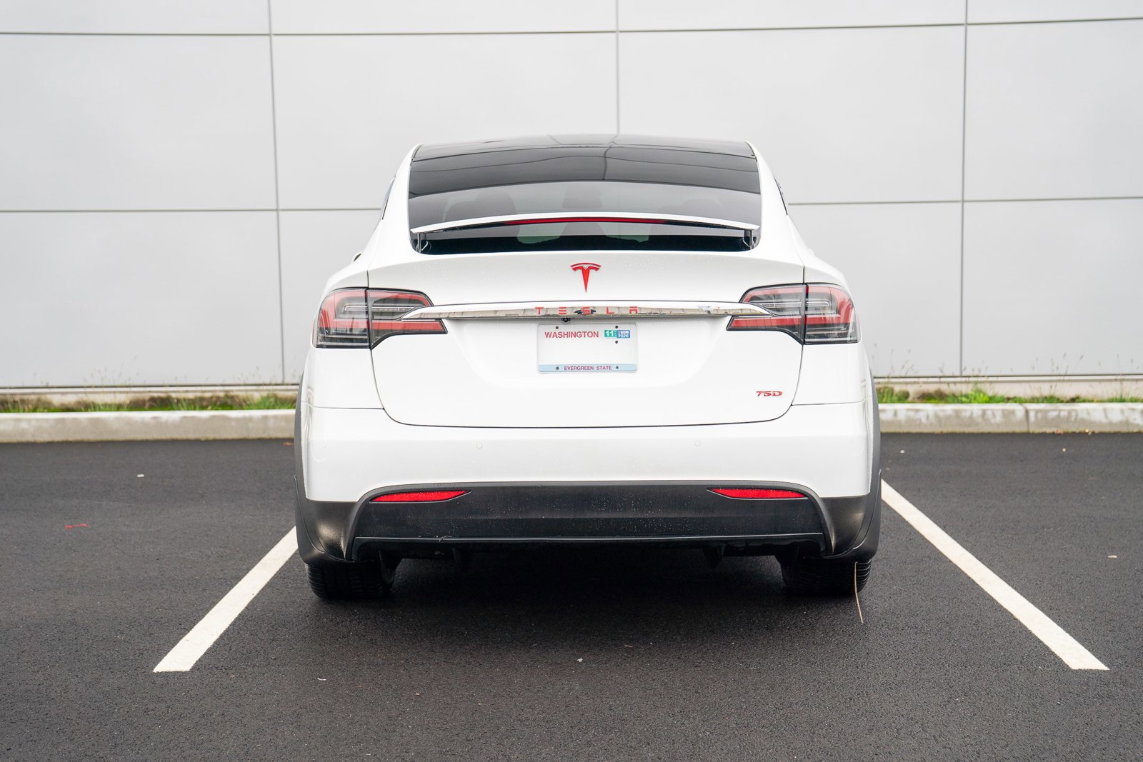 Used 2017 Tesla Model X 75D image 7