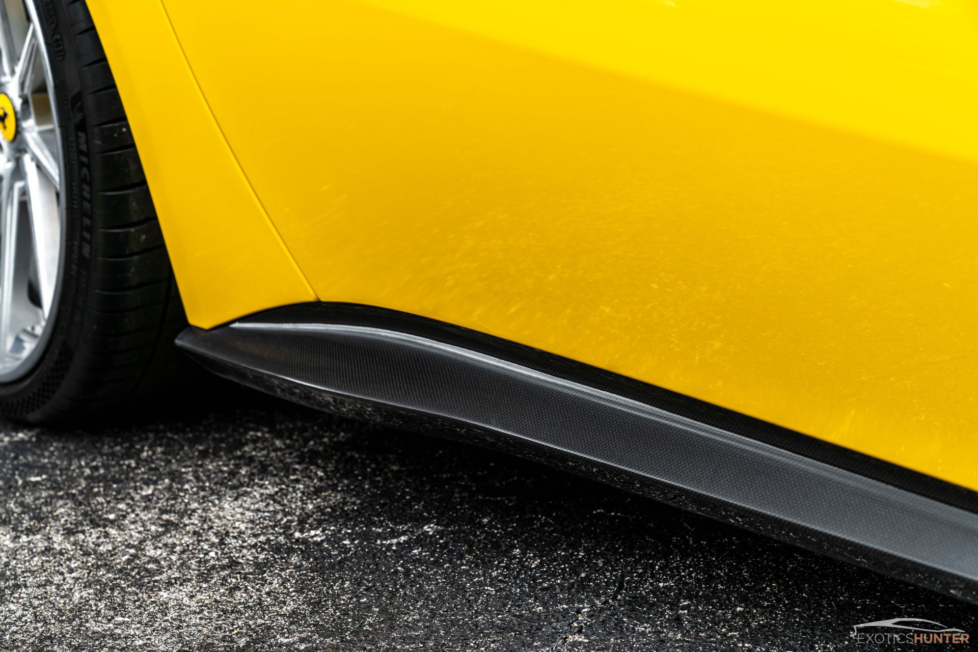 Used 2014 Ferrari F12 Berlinetta RWD image 10
