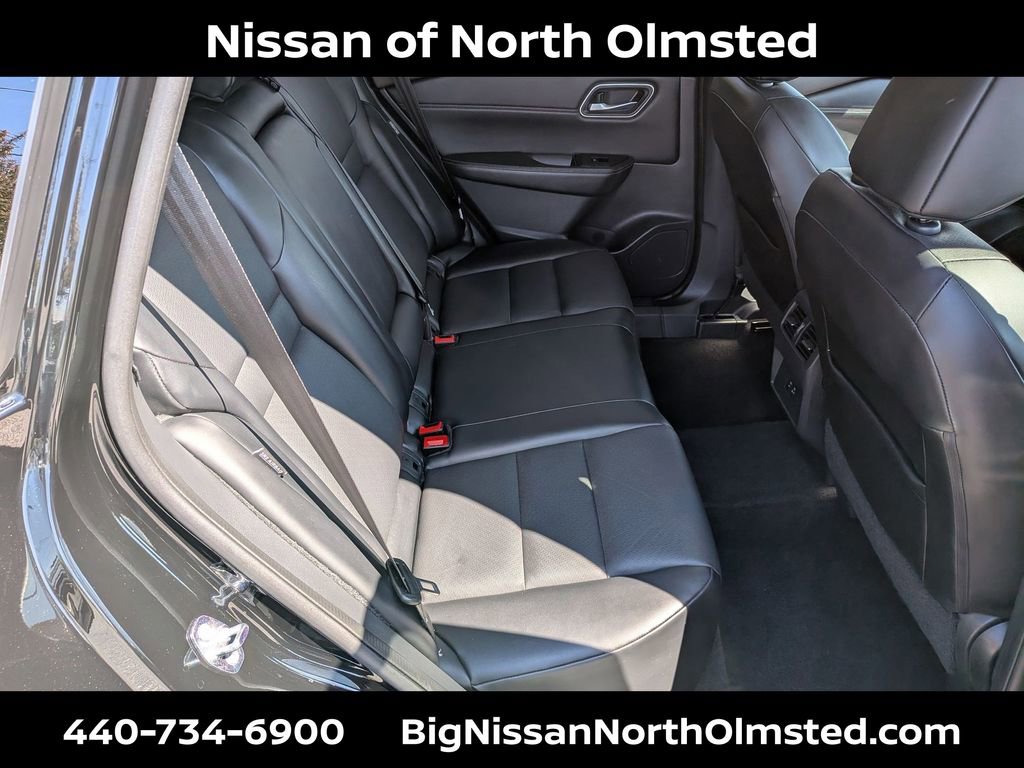 Used 2021 Nissan Rogue SV w/ Premium Package AWD/4WD image 25