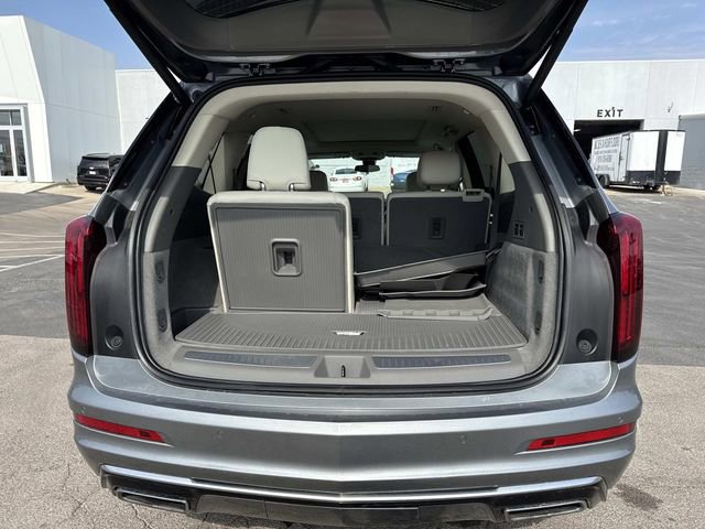 Certified 2023 Cadillac XT6 Premium Luxury w/ LPO, Floor Liner Package AWD/4WD image 5