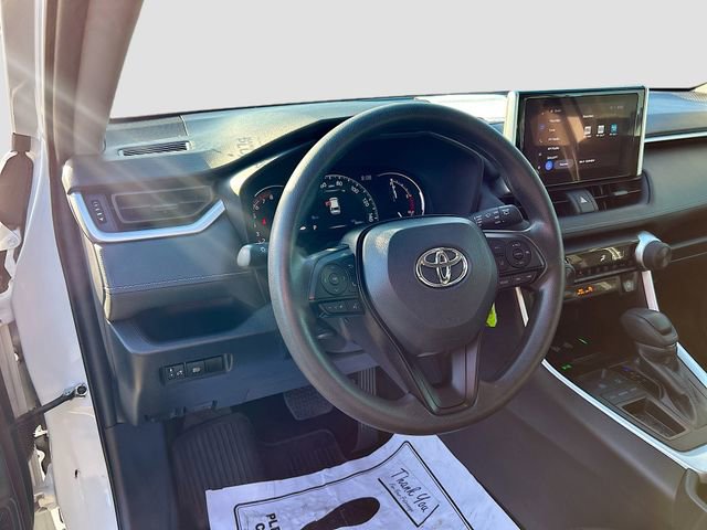 Used 2025 Toyota RAV4 LE FWD image 8