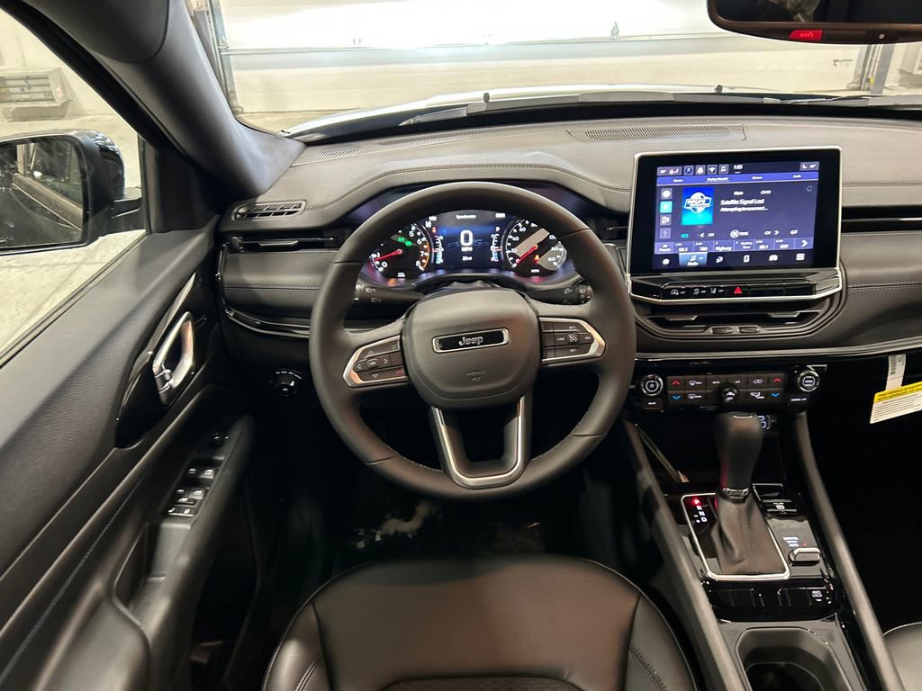 New 2026 Jeep Compass Latitude image 28