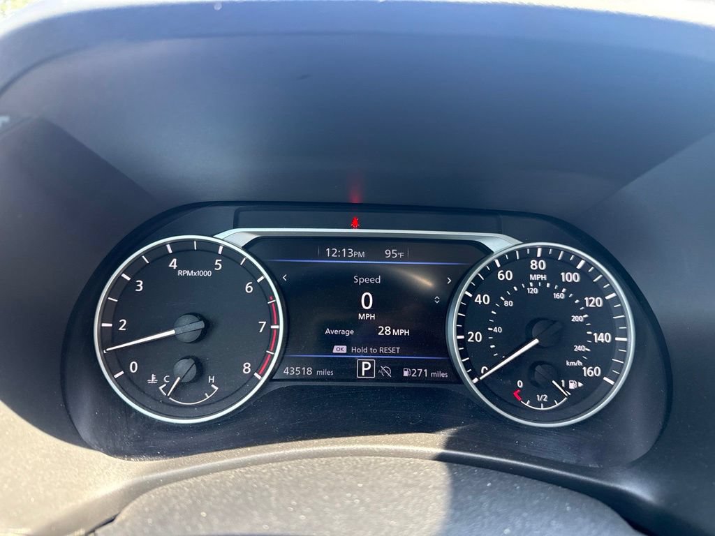 Used 2024 Nissan Sentra SV FWD image 13