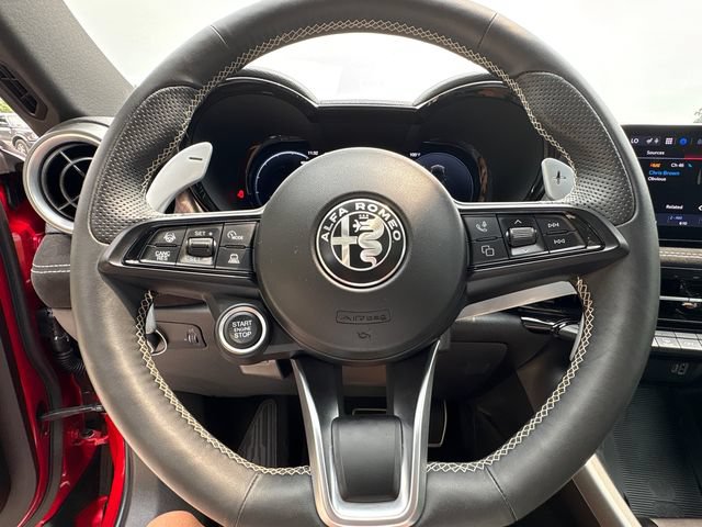Used 2026 Alfa Romeo Tonale w/ Active Assist Package AWD/4WD image 28
